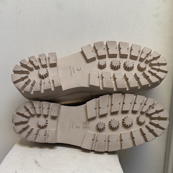 STUART WEITZMAN Perla Imitation Pearl Lug Sole Loafer ) SIZE 8.5 B women H6N9 - Picture 10 of 12